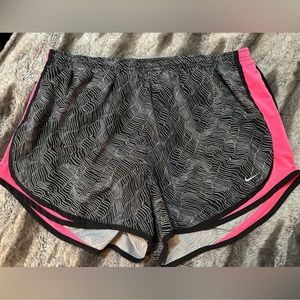 Ladies Nike Running Shorts Size 1X